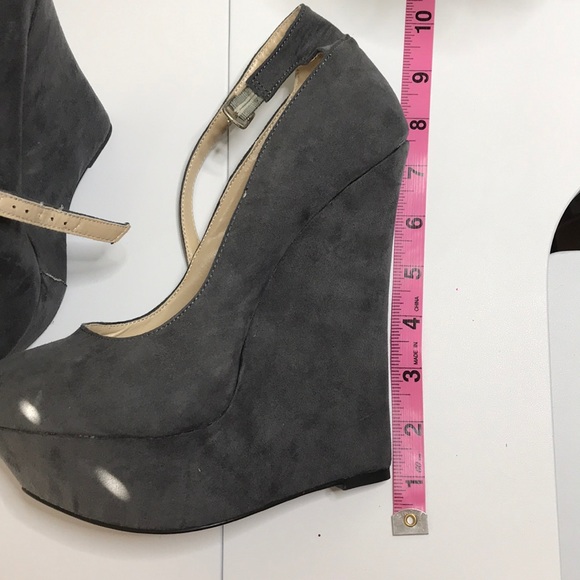Platform Wedges - Picture 4 of 5